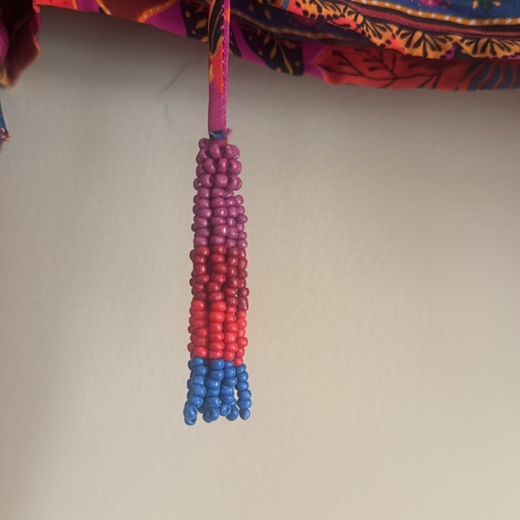 FARM RIO Tropical Tapestry Ruffled Blouse, size XS. - Picture 3 of 5